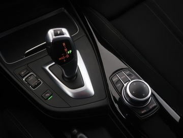 BMW Seria 1 F20-F21 2018 BMW 1 118i, Salon Polska, Serwis ASO, Automat, zdjęcie 15