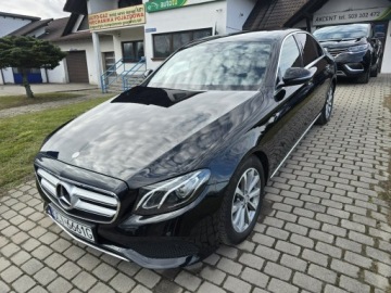 Mercedes Klasa E W213 Limuzyna 2.0 220d 194KM 2016 Mercedes E 220 Business Edition, bezwypadkowy,, zdjęcie 2