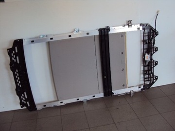 ШТОРКА НА КРЫШЕ TOYOTA AVENSIS T27 COMBI FL 11-