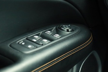 Jeep Compass II SUV 1.4 MultiAir 140KM 2018 Jeep Compass 1.4 MultiAir, Salon Polska, Skóra, zdjęcie 19