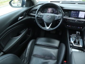 Opel Insignia II Sports Tourer 2.0 CDTI 170KM 2018 Opel Insignia 2.0 CDTI, 167 KM, Automat, VAT 23%, zdjęcie 6