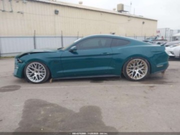 Ford Mustang VI Fastback Facelifting 5.0 Ti-VCT 450KM 2023 Ford Mustang Gt Premium Fastback 2023 5.0l 5.0 Benzyna 450KM, zdjęcie 2