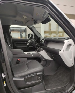 Land Rover Defender IV (L663) 90 3.0D R6 200KM 2025 Land Rover Defender 3.0 Diesel 200KM, zdjęcie 14