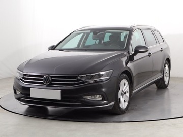 Volkswagen Passat B8 Variant 1.5 TSI EVO 150KM 2019 VW Passat 1.5 TSI, Salon Polska, Automat, Skóra, zdjęcie 1
