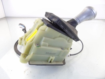 MERCEDES CKLASA W204 LEWAREK A2042673724 GALKA