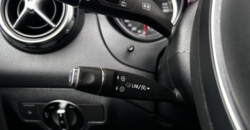 Mercedes GLA I Off-Roader Facelifting 1.6 200 156KM 2019 Mercedes-Benz GLA Salon PL Od Dealera Czujniki Tempomat CarPlay Android FV, zdjęcie 14