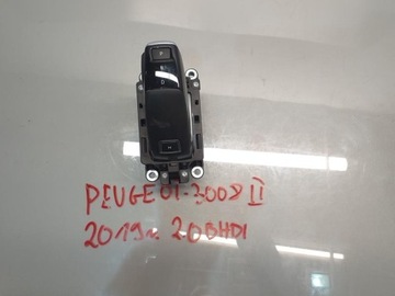 WYBIERAK AUTOMAT 3008 II 98270885DX