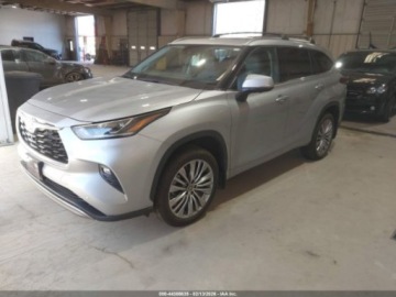 Toyota Highlander III 2024 Toyota Highlander PLATINUM, 2024., 4x4, 2.4L 2.4 Benzyna 265KM, zdjęcie 1