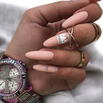 Гибридный набор для ногтей Claresa с лампой мощностью 48 Вт.