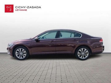 Volkswagen Passat B8 Limousine 1.8 TSI BlueMotion Technology 180KM 2017 Volkswagen Passat Salon PL, FV23, ACC, ASO, DSG 1.8 Benzyna 180KM, zdjęcie 1