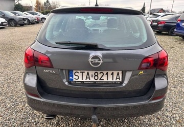 Opel Astra J Sports Tourer 1.4 Turbo ECOTEC 120KM 2011 Opel Astra Samochod z gwarancja 1.4 Benzyna 120KM, zdjęcie 4