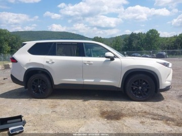 Toyota 2024 Toyota Grand Highlander Platinum 2024 2.4l 2.4 Benzyna 265KM, zdjęcie 6