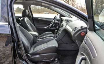 Ford Mondeo IV Kombi 2.0 Duratorq TDCi DPF 140KM 2011 Ford Mondeo 2,0TDCI Automat Skory Lift Bezwypadkowy 2.0 Diesel 140KM, zdjęcie 10