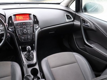 Opel Astra J Sports Tourer Facelifting 1.6 CDTI  136KM 2014 Opel Astra 1.6 CDTI, Salon Polska, Xenon, Klima, zdjęcie 7