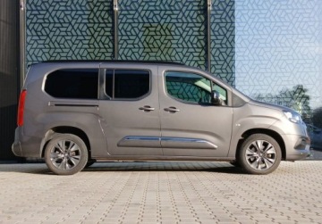 Toyota 2024 Toyota Proace City Verso Proace City Verso Family FV23 Salon PL ASO 1, zdjęcie 3