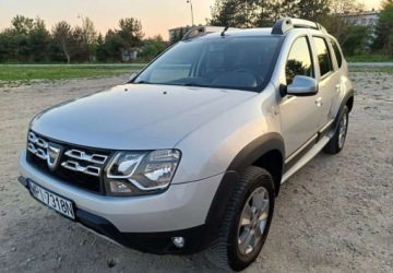 Dacia Duster I SUV Facelifting 1.2 TCe (Euro 6) 125KM 2016 Dacia Duster Prestige 1.2 Benzyna 125KM Bezwypadkowa NAvi Parktronik, zdjęcie 1
