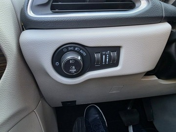 Chrysler Pacifica II 3.6 V6 291KM 2022 Chrysler Pacifica Limited 3.6 Benzyna 291 KM,, zdjęcie 15