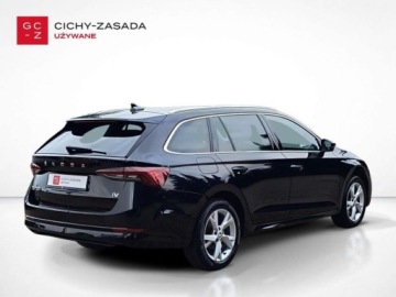 Skoda Octavia IV Kombi Plug-in 1.4 TSI iV Plug-In Hybrid 204KM 2022 Skoda Octavia serwis ASO 1.4hybr. 204KM bezwypadkowy MatrixLED SmartLink h, zdjęcie 4