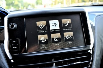 Peugeot 2008 I SUV Facelifting 1.2 PureTech 110KM 2016 Peugeot 2008 1,2 Benzyna 110Km Ledy Skóra Navi, zdjęcie 27