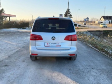 Volkswagen Touran II 1.6 TDI 105KM 2014 Volkswagen Touran Raty Panorama Automat DSG Klimatronic Navi 7 osobowy Za, zdjęcie 23