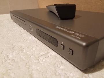 SAMSUNG DVD-P184 с пультом в очень хорошем состоянии.