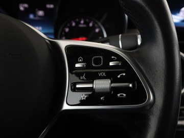 Mercedes Klasa C W205 2020 Mercedes C 180 automat full LED półskóra navi, zdjęcie 29