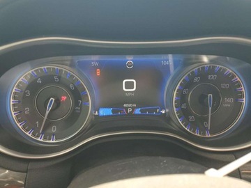 Chrysler 300C II 2022 Chrysler 300 Touring 2022 3.6l 3.6 Benzyna 292KM, zdjęcie 9