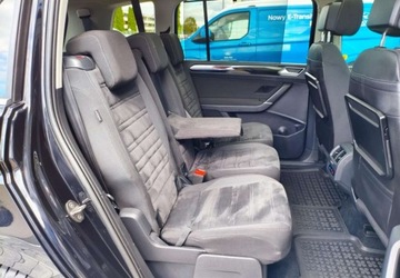 Volkswagen Touran III 2.0 TDI 150KM 2017 Volkswagen Touran Volkswagen Touran 2.0 TDI BMT Highline DSG 2.0 Diesel, zdjęcie 13