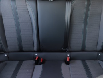 Peugeot 2008 II SUV 1.2 PureTech 130KM 2022 Peugeot 2008 1.2 PureTech, Salon Polska, zdjęcie 9