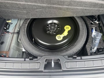 Volvo XC40 Crossover Facelifting 2.0 B3 163KM 2025 Volvo XC 40 VOLVO XC40 B3 Plus Dark Benzyna (163+1, zdjęcie 36