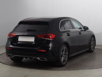 Mercedes Klasa A W177/V177 Hatchback Facelifting 1.3 180 136KM 2022 Mercedes A A 180, Salon Polska, Serwis ASO, zdjęcie 4