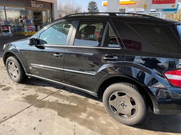 Mercedes ML W164 — ЦАРАПИНЫ ХРОМИРОВАНИЯ СТЕКЛА