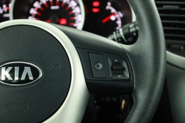 Kia Venga Mikrovan 1.4 DOHC CVVT 90KM 2013 Kia Venga 1.4 CVVT, Salon Polska, Serwis ASO, zdjęcie 13