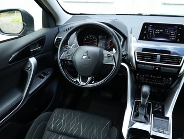 Mitsubishi Eclipse Cross SUV 1.5 T 163KM 2017 Mitsubishi Eclipse Cross 1.5 T-MIVEC, zdjęcie 6