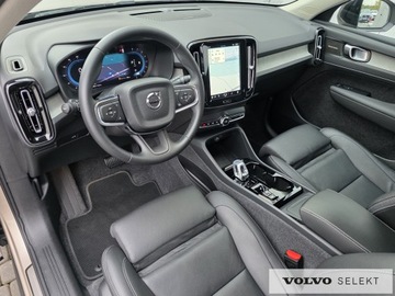 Volvo XC40 Crossover Facelifting 2.0 B4 197KM 2024 Volvo XC 40 FV23 Plus Dark B4 197+14KM ACC Harman, zdjęcie 11