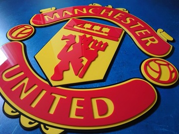 Настенный герб Манчестер Юнайтед — подарок парню и мужу футбольного болельщика