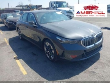 BMW Seria 5 G90-91 2026 BMW Seria 5 530I, 2026r., 2.0L 2.0 Hybryda 255KM