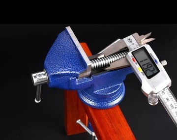 Поворотные тиски для моделирования привинчиваемого стола 50