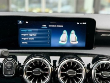 Mercedes Klasa A W177/V177 Hatchback AMG Facelifting 2.0 A35 306KM 2023 Mercedes-Benz Klasa A 35 AMG Night PakietPremium PlusPanoramaBurmester Sal, zdjęcie 18