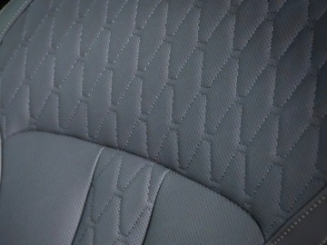 BMW X5 G05 SUV Plug-In Facelifting 3.0 50e 490KM 2026 BMW X5 xDrive50e Individual Edition Suv 3.0 (489KM) 2026, zdjęcie 6