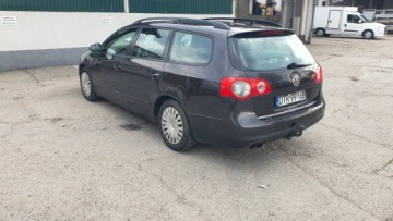 Volkswagen Passat B7 Variant 2.0 TDI CR DPF BlueMotion 140KM 2010 VW PASSAT Variant 2.0 TDI 140 KM DSG, zdjęcie 9