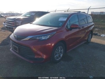 Toyota Sienna III 2022 Toyota Sienna Le, 2022r., 2.5L 2.5 Benzyna 189KM, zdjęcie 1