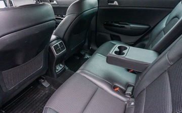 Kia Sportage IV SUV Facelifting 1.6 T-GDI 177KM 2021 Kia Sportage 1.6T-GDI 177KM Black Edition DCT Kamera Navi Grzane fotele ki, zdjęcie 10