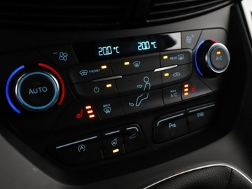 Ford Kuga II SUV Facelifting 1.5 EcoBoost 150KM 2017 Ford Kuga skóra/alcantara bi-xenon navi el. klapa, zdjęcie 26