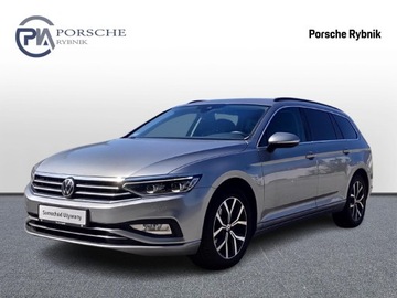 Volkswagen Passat B8 Variant Facelifting 2.0 TDI SCR 150KM 2022 Volkswagen Passat Variant 2.0TDI 150KM ACC SalonPL