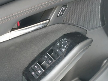 Mazda 3 IV Hatchback 2.0 Skyactiv-G 122KM 2021 Mazda 3 2.0 Ben.122KM/Automat/Navi/Head up/Bi, zdjęcie 17