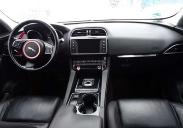 Jaguar F-Pace SUV 3.0 TDV6 300KM 2016 Jaguar F-Pace 3.0D 300KM Automat Led Skora Navi Bezwypadkowy Zarejestrowany, zdjęcie 12