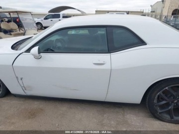 Dodge Challenger III 2022 Dodge Challenger 2022r., SXT, od ubezpieczalni 3.6 Benzyna 303KM, zdjęcie 3