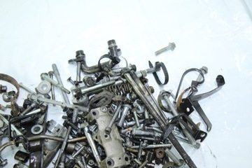 YAMAHA FZ1 1000 S FAZER RN16 06-15 ВИНТЫ ВИНТЫ