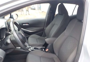 Toyota Corolla XII Hatchback 1.8 Hybrid 122KM 2021 Toyota Corolla Okazja 1.8 Hybryda 122KM, zdjęcie 21